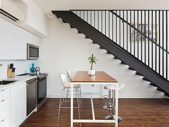 5th image of 340 15th St #5