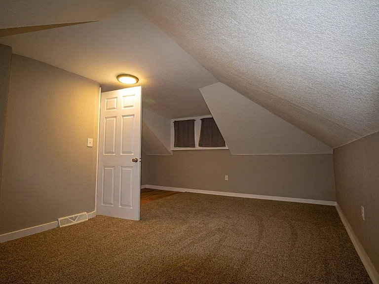 400 W Worley St — Photo 12