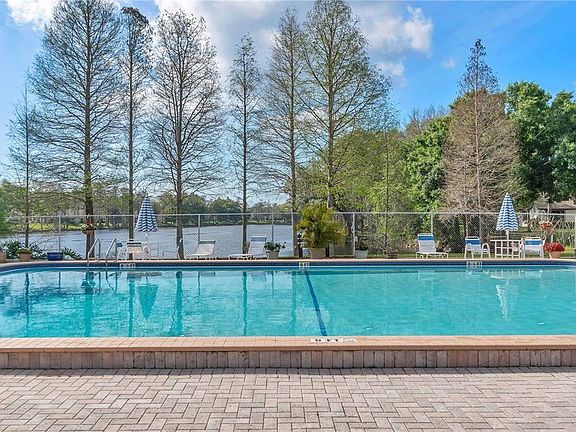 3rd image of 2479 Bay Berry Dr