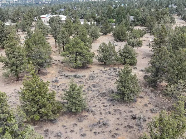 65432 78th St, Bend, OR 97703