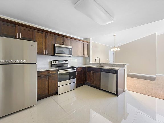 2nd image of 10161 W Sunrise Blvd APT 304