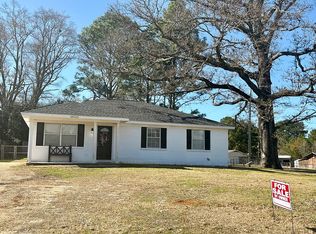 10525 Lott Rd, Chunchula, AL 36521