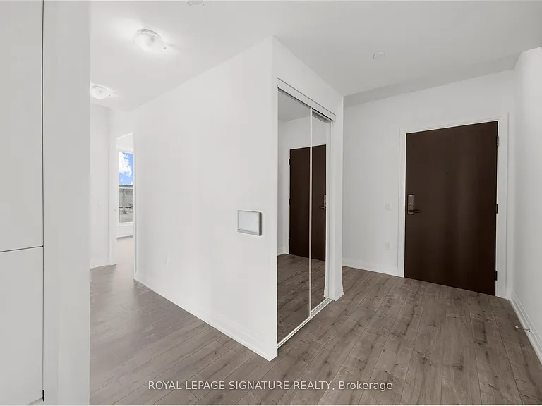 412 Silver Maple Rd #716 — Photo 5