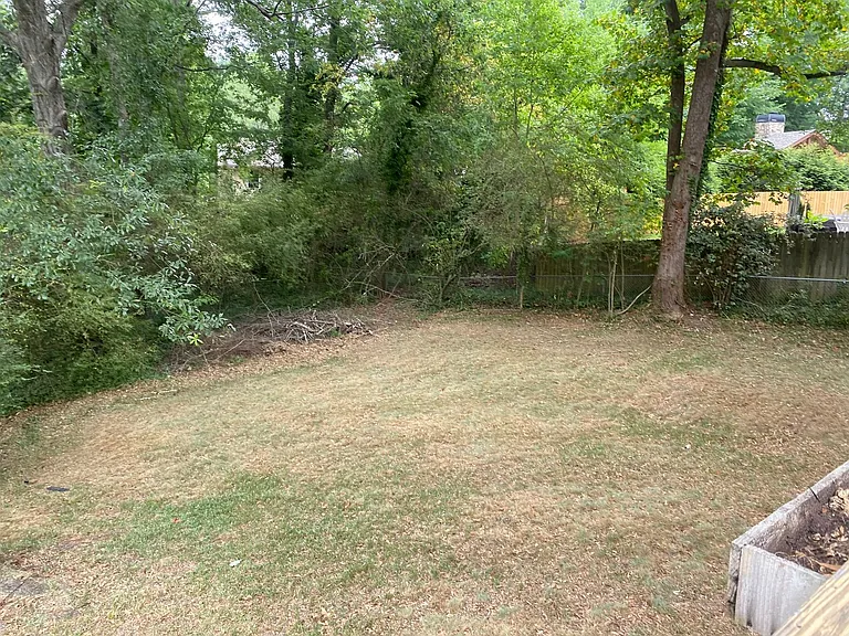 1545 Gaylor Dr SE — Photo 30
