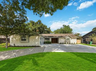 5722 N Braeswood Blvd, Houston, TX 77096