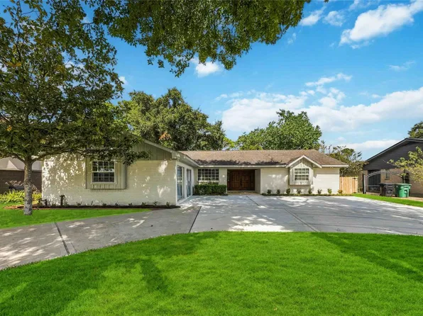 5722 N Braeswood Blvd, Houston, TX 77096