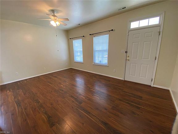 3rd image of 2234 Reservoir Ave
