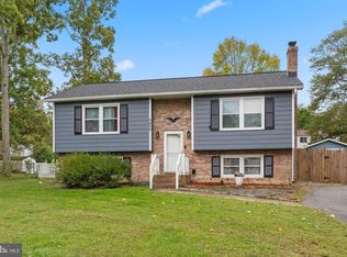 5406 Lee White Ln, Fredericksburg, VA 22407