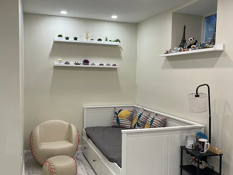 38 Riggs Rd NE #B — Photo 6
