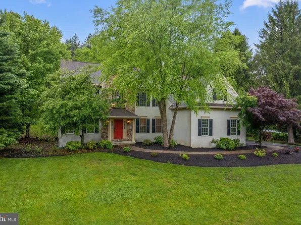 8 Eagle Way, Avondale, PA 19311