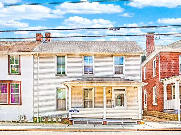 61 E Middle St APT 3, Gettysburg, PA 17325