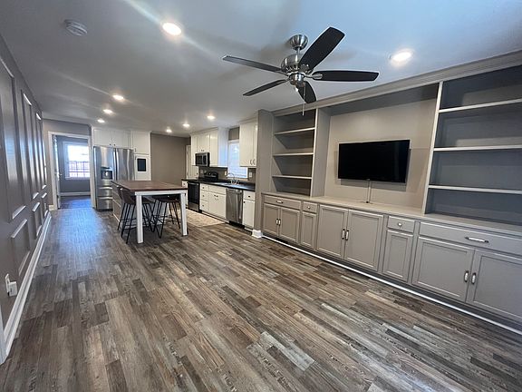 2nd image of 18 Judy St