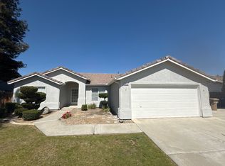 10702 Falling Springs Ave, Bakersfield, CA 93312