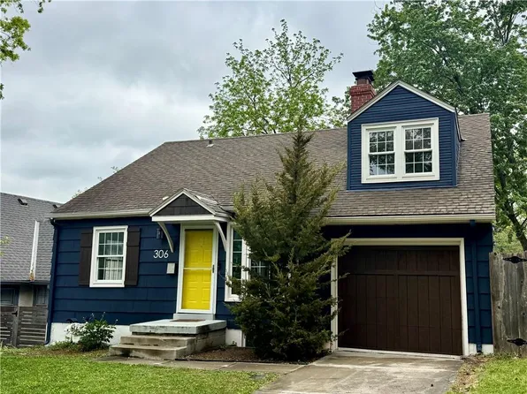 306 E Dartmouth Rd, Kansas City, MO 64113