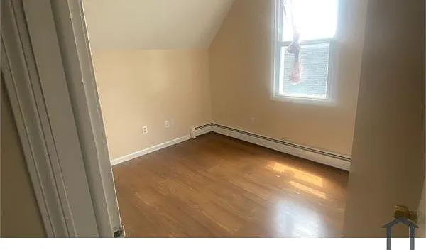 2 bed, 600 sqft, $2,550 — Photo 2