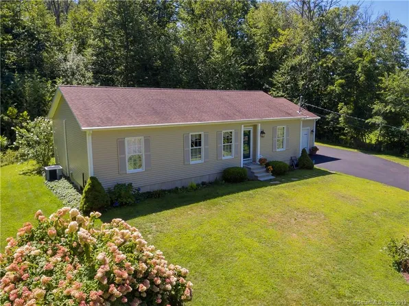 273 Brainard Hill Rd, Higganum, CT 06441