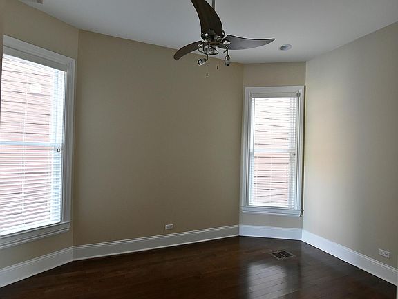 5th image of 847 W Wrightwood Ave