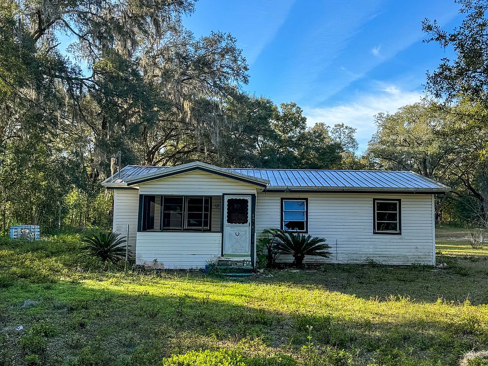 1st image of 8220 SE 147th Pl