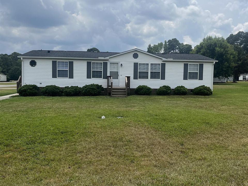 1st image of 83 Hearth Ln
