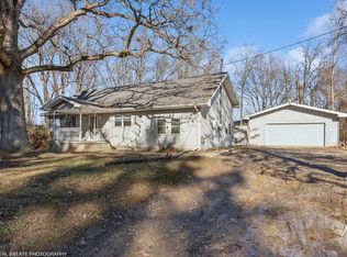 1100 Bell Ave, New Buffalo, MI 49117