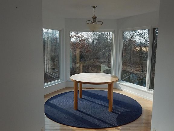 3rd image of 20380 215th St