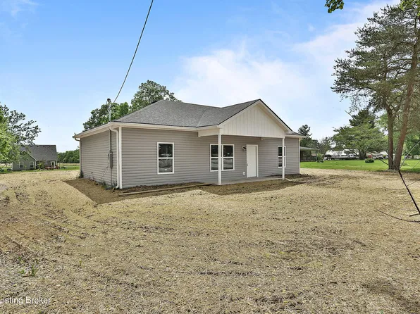 136 Hyatts Store Rd, Bagdad, KY 40003