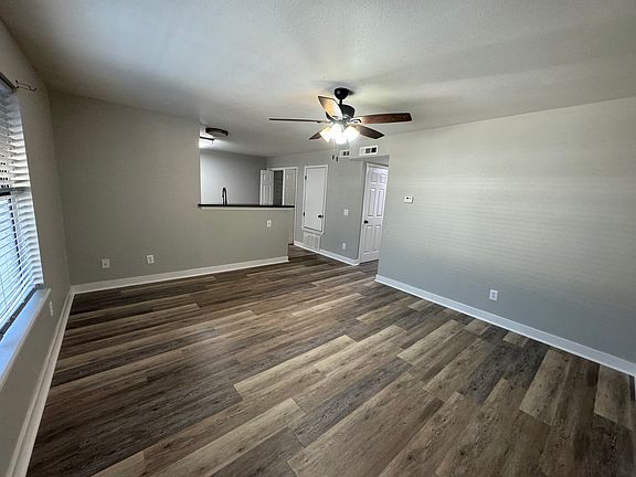 3rd image of 2518 E Battlefield Blvd APT 9