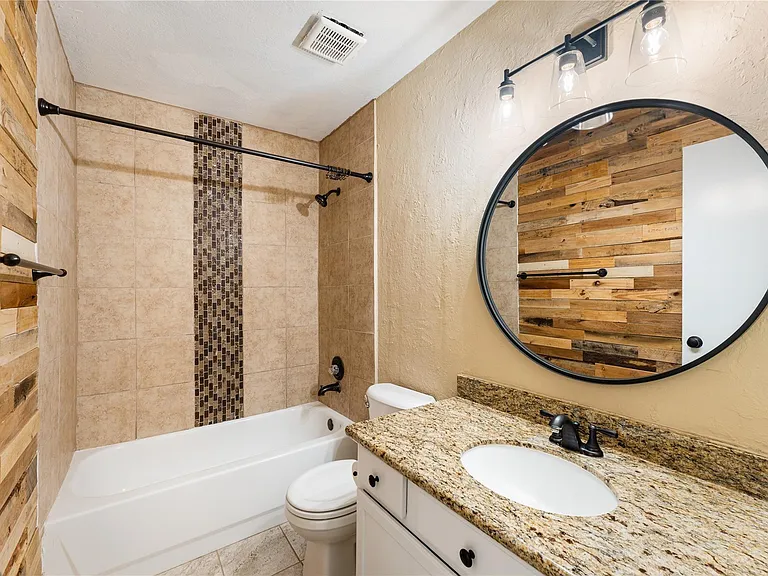 5622 Village Park Dr — Photo 16