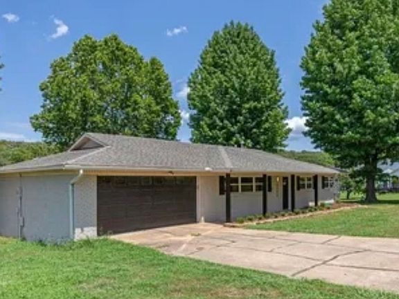 2nd image of 2202 Shadow Lake Dr