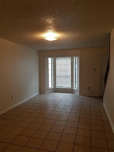 118 Oak Ridge Ave #C Photo 1
