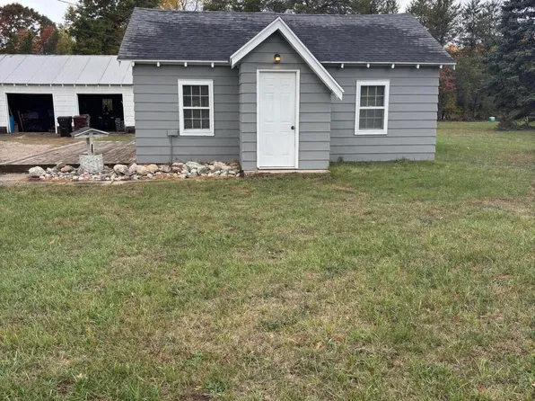 1405 Bjornson St, Big Rapids, MI 49307