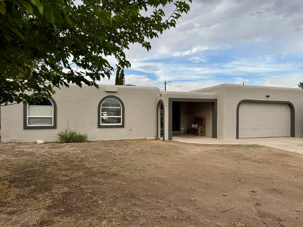 2918 Piedras Rd, Carlsbad, NM 88220