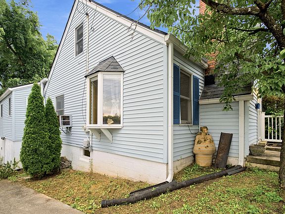4th image of 105 Mildred Ct