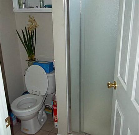 1st floor bathroom