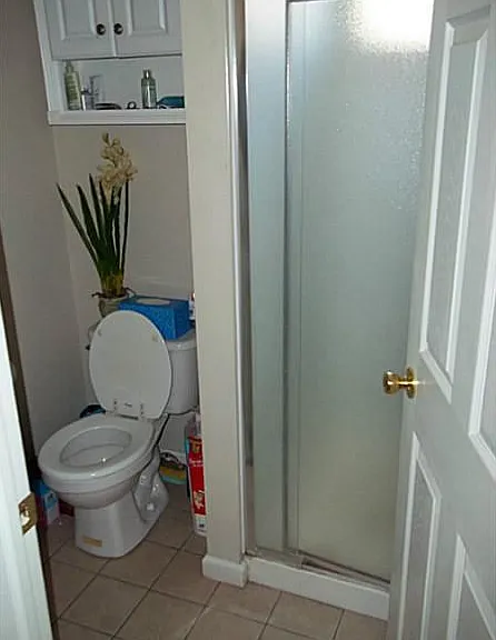 1st floor bathroom