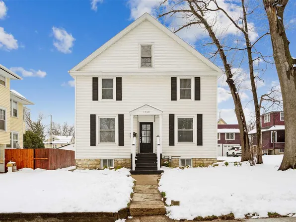 1748 C Ave NE, Cedar Rapids, IA 52402