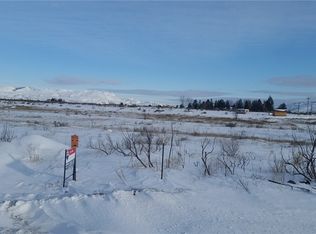 39 Bide A Wee Rd, Omak, WA 98841