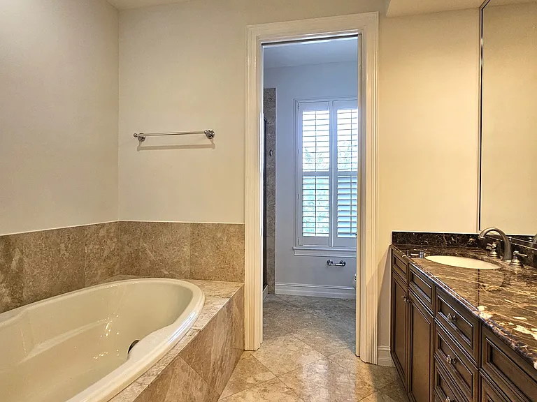 620 Campus St #1301 — Photo 3