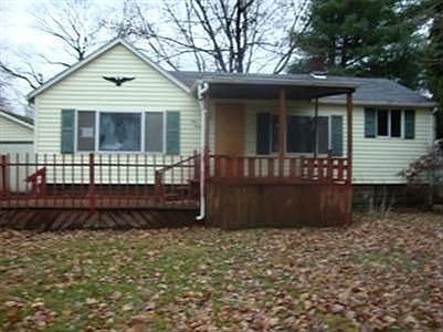 1st image of 416 Ward Ave