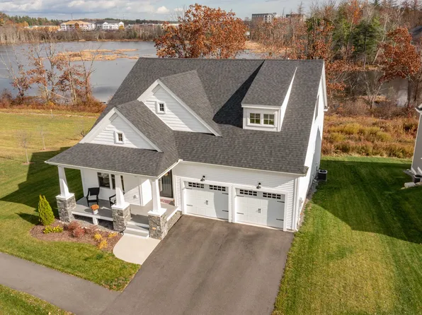 21 Catesby Lane, Londonderry, NH 03053