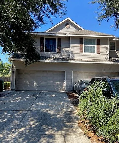 2926 Loganberry Park Ln — Photo 1