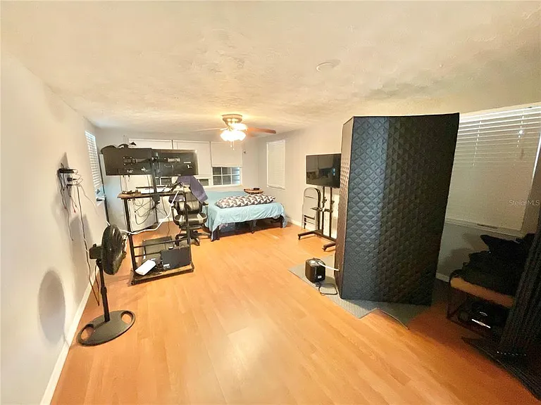 4750 Gaslight Ave — Photo 6