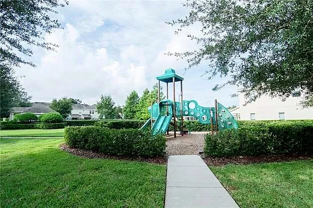 1652 Plumeria Pl — Photo 21