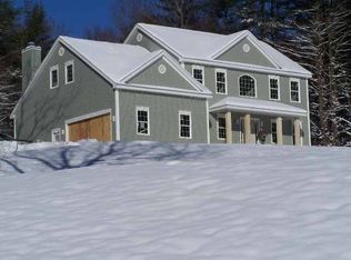 39 Ford Rd, Pittstown, NY 12121