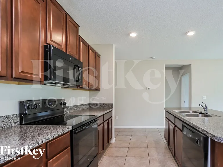 9632 Sage Creek Dr — Photo 5
