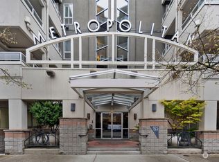 925 110th Ave NE #PENTHOUSE 1, Bellevue, WA