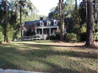 216 11th Ave SW, Moultrie, GA 31768