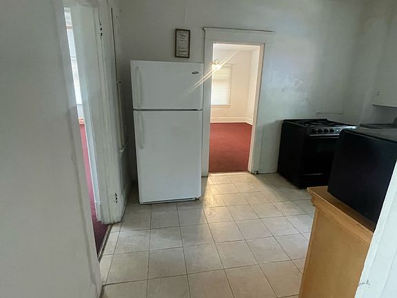 4th image of 770 Crandall Ave