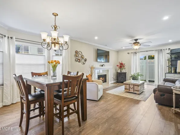 126 Mill E #84, Hightstown, NJ 08520