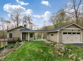 467 Mountain Rd, Wilbraham, MA 01095